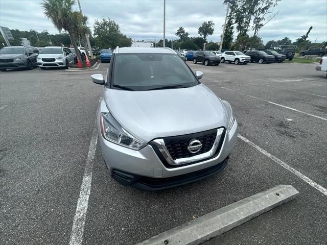 2020 Nissan Kicks SV Xtronic CVT