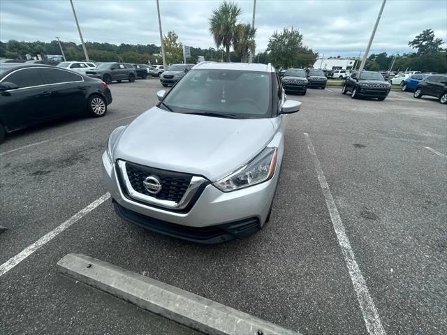 2020 Nissan Kicks SV Xtronic CVT