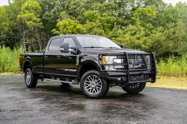 2017 Ford F-350 LARIAT