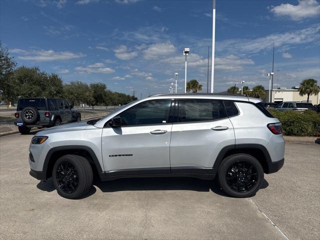 2025 Jeep Compass COMPASS LATITUDE 4X4