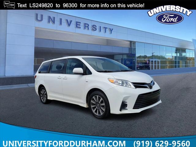 2020 Toyota Sienna LE