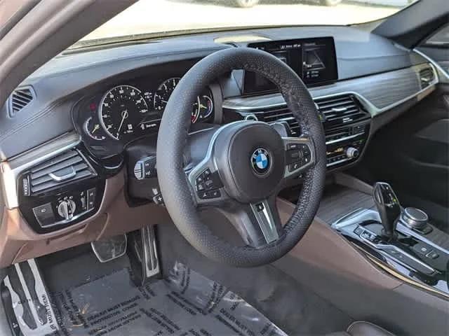 2017 BMW 530i 530i