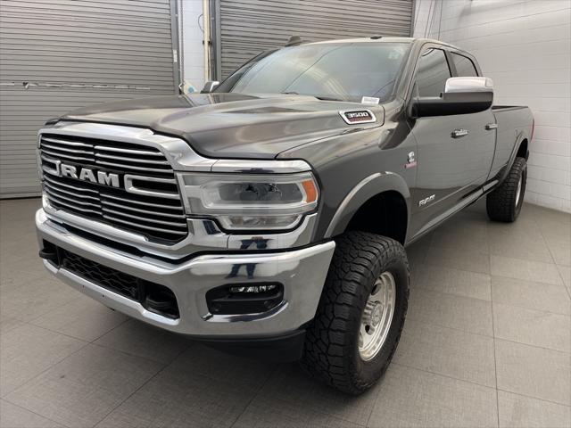 2021 RAM 3500 Laramie Crew Cab 4x4 8 Box