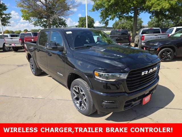 2025 RAM Ram 1500 RAM 1500 LARAMIE CREW CAB 4X4 57 BOX