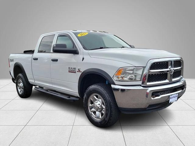 2017 RAM 2500 Tradesman Crew Cab 4x4 64 Box