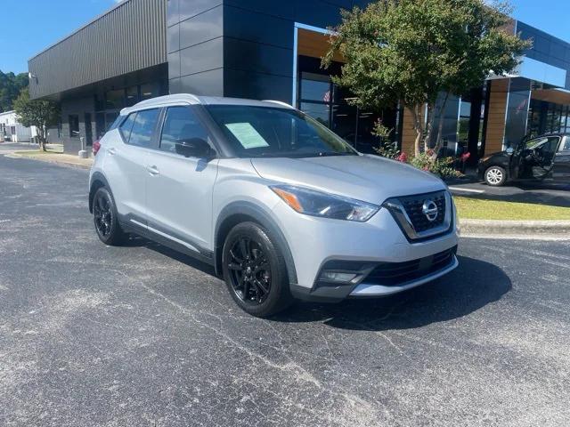 2020 Nissan Kicks SR Xtronic CVT