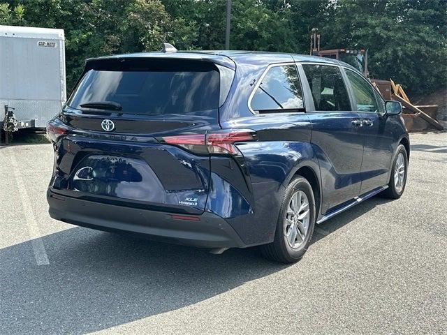 2022 Toyota Sienna XLE