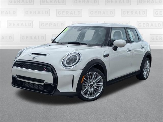 2024 MINI Hardtop