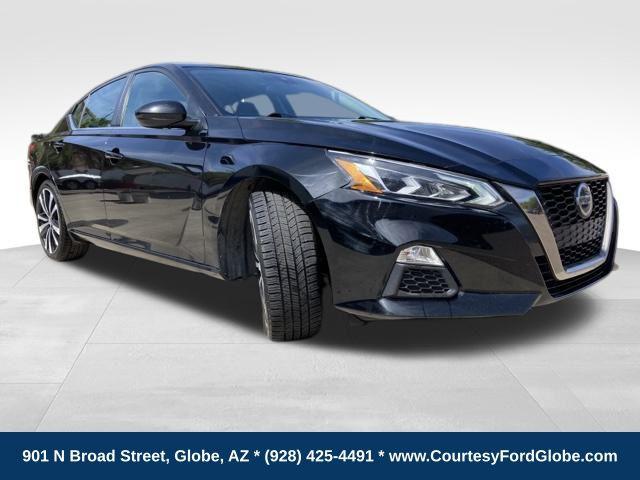 2022 Nissan Altima SR FWD