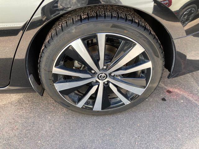 2022 Nissan Altima SR FWD