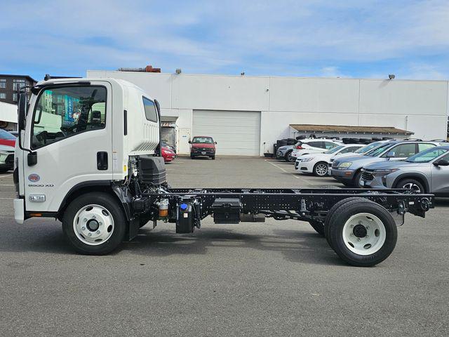 2025 Chevrolet 5500XD LCF Base