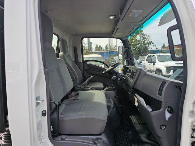 2025 Chevrolet 5500XD LCF Base