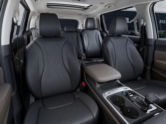 2025 Kia Carnival MPV SX