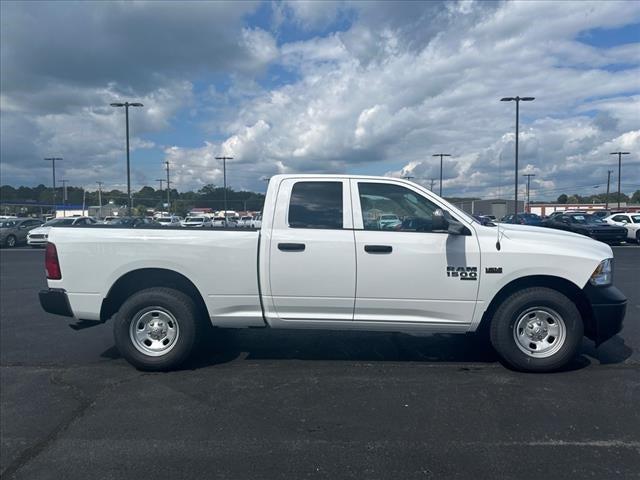 2024 RAM Ram 1500 Classic RAM 1500 CLASSIC TRADESMAN QUAD CAB 4X2 64 BOX