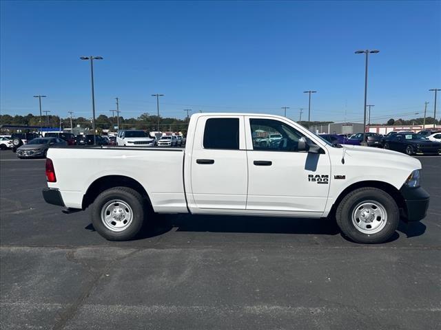 2024 RAM Ram 1500 Classic RAM 1500 CLASSIC TRADESMAN QUAD CAB 4X2 64 BOX