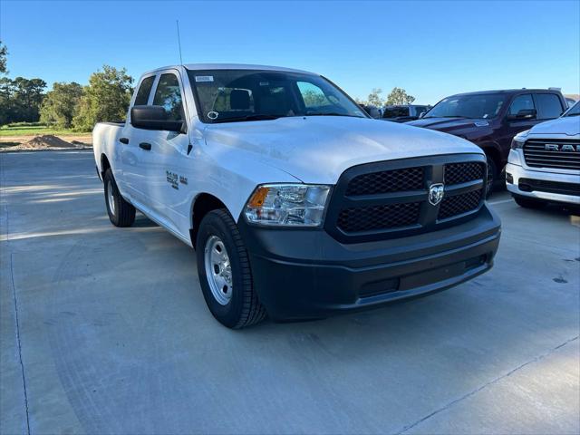 2024 RAM Ram 1500 Classic RAM 1500 CLASSIC TRADESMAN QUAD CAB 4X2 64 BOX