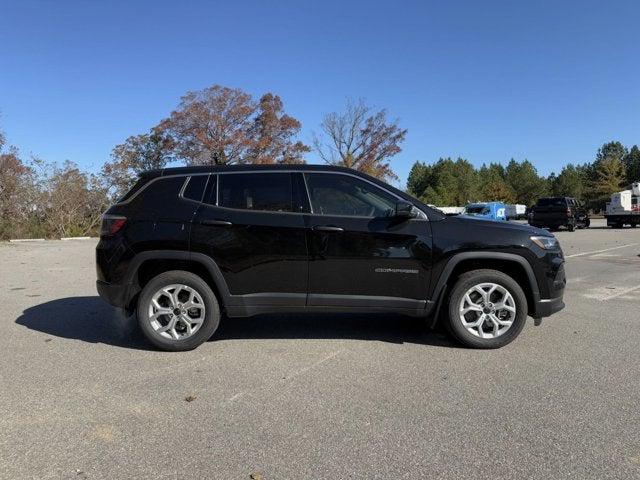 2025 Jeep Compass COMPASS SPORT 4X4
