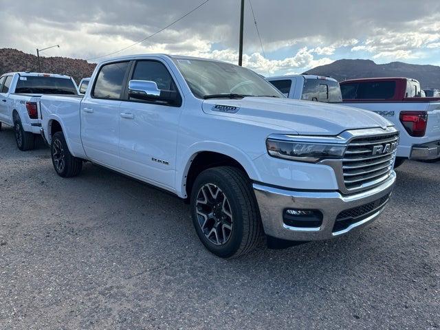 2025 RAM Ram 1500 RAM 1500 LARAMIE CREW CAB 4X4 64 BOX