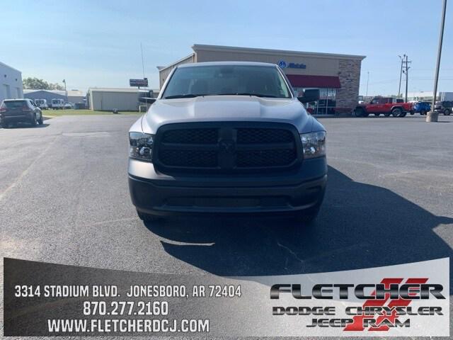 2024 RAM Ram 1500 Classic RAM 1500 CLASSIC TRADESMAN CREW CAB 4X4 57 BOX