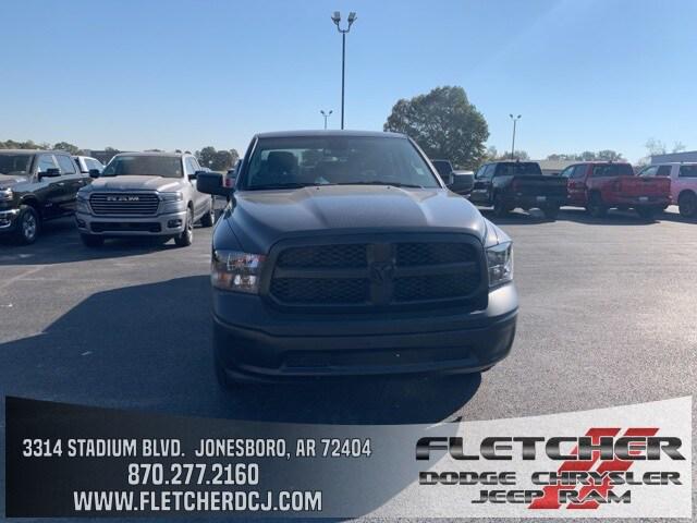 2024 RAM Ram 1500 Classic RAM 1500 CLASSIC TRADESMAN CREW CAB 4X4 57 BOX