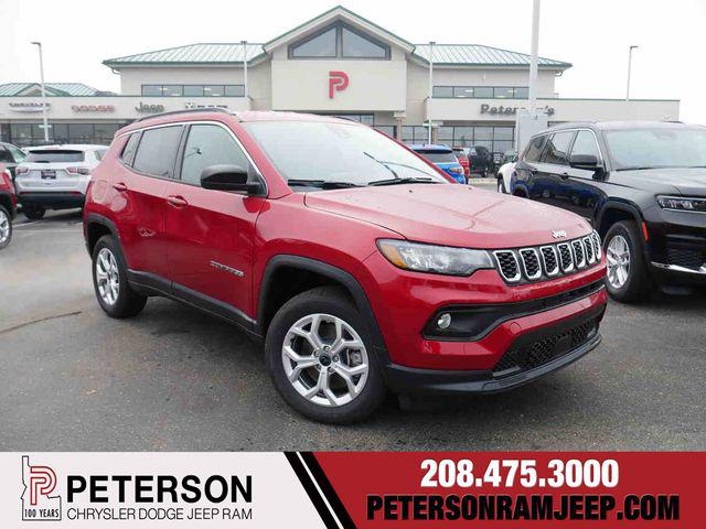 2025 Jeep Compass COMPASS LATITUDE 4X4