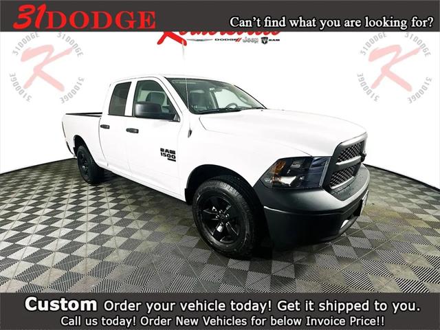 2024 RAM Ram 1500 Classic RAM 1500 CLASSIC TRADESMAN QUAD CAB 4X4 64 BOX