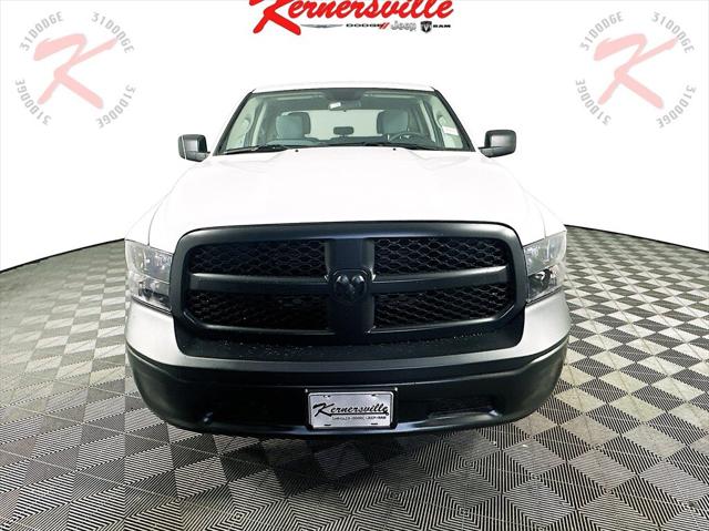 2024 RAM Ram 1500 Classic RAM 1500 CLASSIC TRADESMAN QUAD CAB 4X4 64 BOX