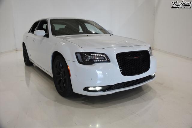 2023 Chrysler 300