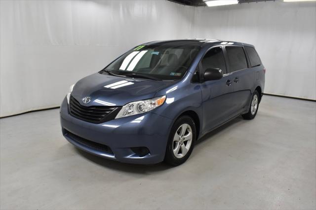 2017 Toyota Sienna L 7 Passenger