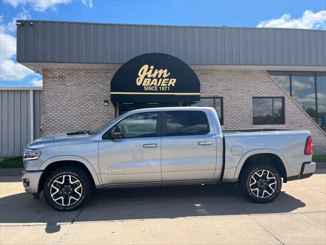 2025 RAM Ram 1500 RAM 1500 LARAMIE CREW CAB 4X4 57 BOX