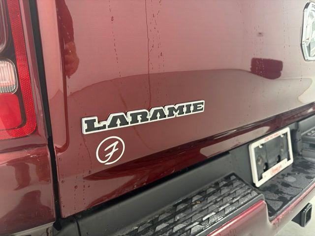 2020 Ram 1500 Laramie Crew Cab 4x4 57 Box