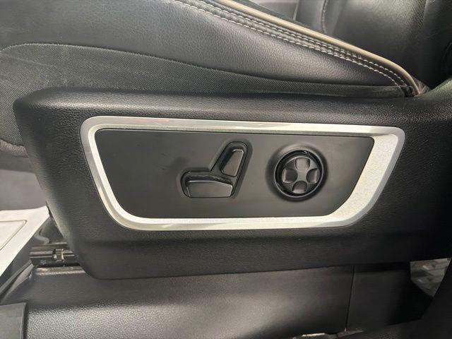 2020 Ram 1500 Laramie Crew Cab 4x4 57 Box