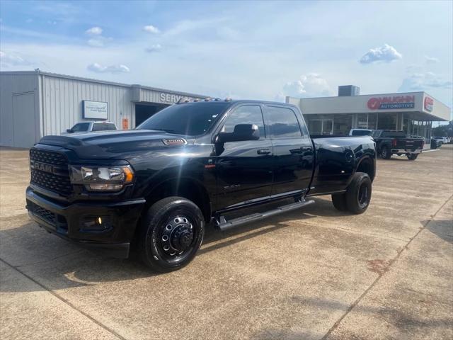 2022 RAM 3500 Big Horn Crew Cab 4x4 8 Box