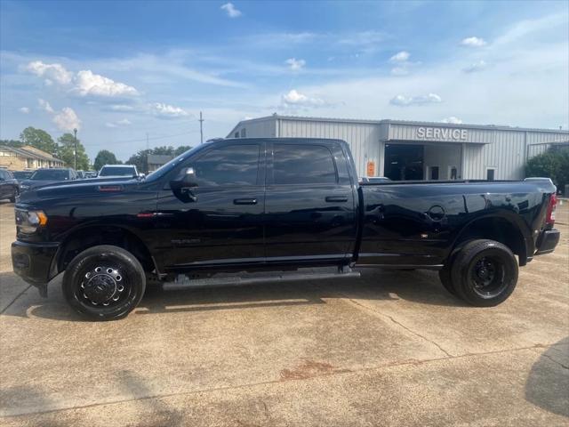 2022 RAM 3500 Big Horn Crew Cab 4x4 8 Box