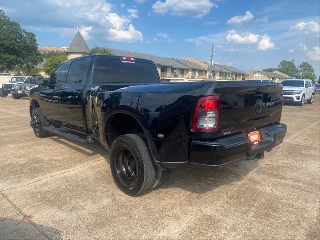 2022 RAM 3500 Big Horn Crew Cab 4x4 8 Box