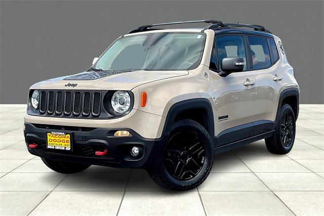 2017 Jeep Renegade Deserthawk 4x4