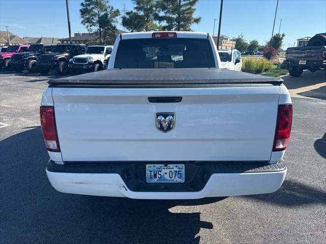 2017 RAM 1500 Express Quad Cab 4x2 64 Box