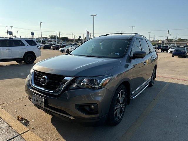 2020 Nissan Pathfinder Platinum 2WD