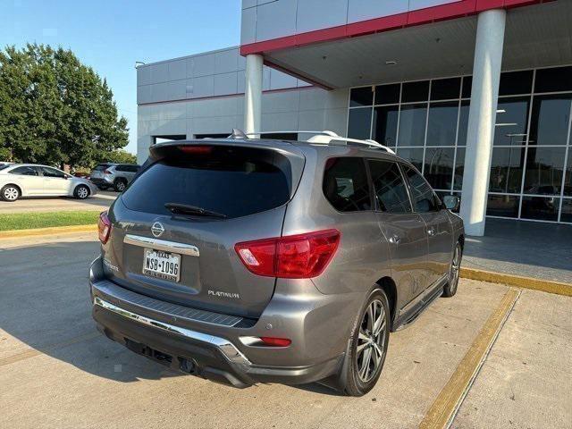 2020 Nissan Pathfinder Platinum 2WD