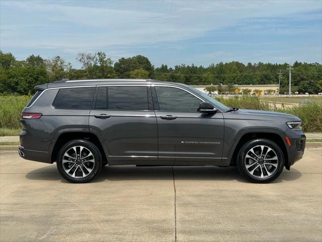 2022 Jeep Grand Cherokee L Overland 4x2