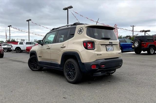 2017 Jeep Renegade Deserthawk 4x4