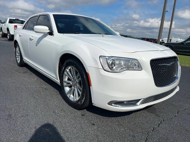 2018 Chrysler 300 Touring L