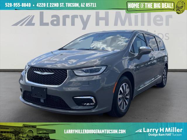 2022 Chrysler Pacifica Hybrid Limited