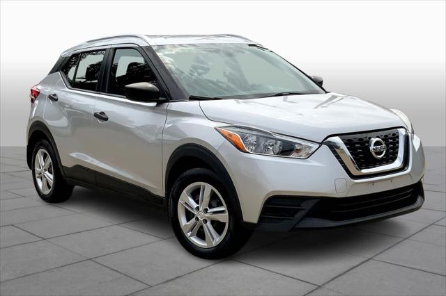 2019 Nissan Kicks S