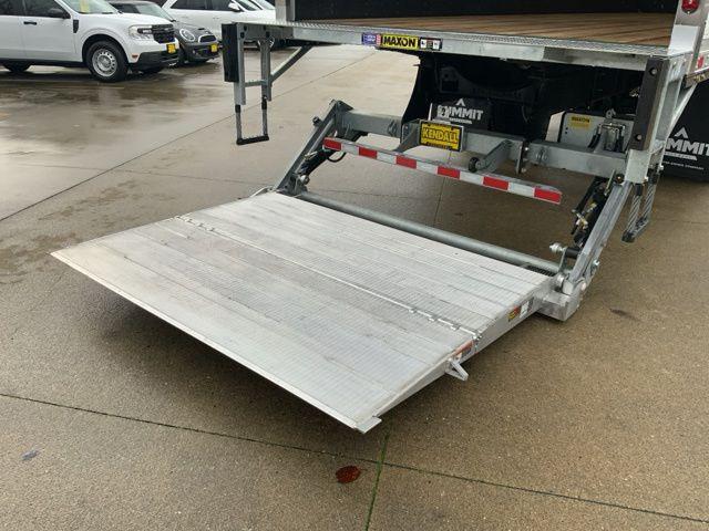 2025 Ford F-650 Base