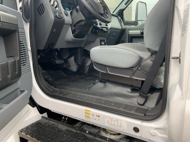 2025 Ford F-650 Base