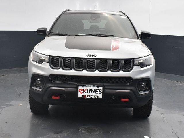 2025 Jeep Compass COMPASS TRAILHAWK 4X4