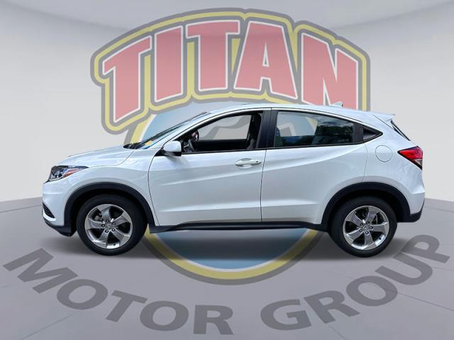 Used 2021 Honda HR-V LX with VIN 3CZRU6H36MM747208 for sale in Staten Island, NY