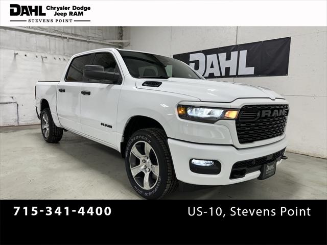 2025 RAM Ram 1500 RAM 1500 TRADESMAN CREW CAB 4X4 57 BOX