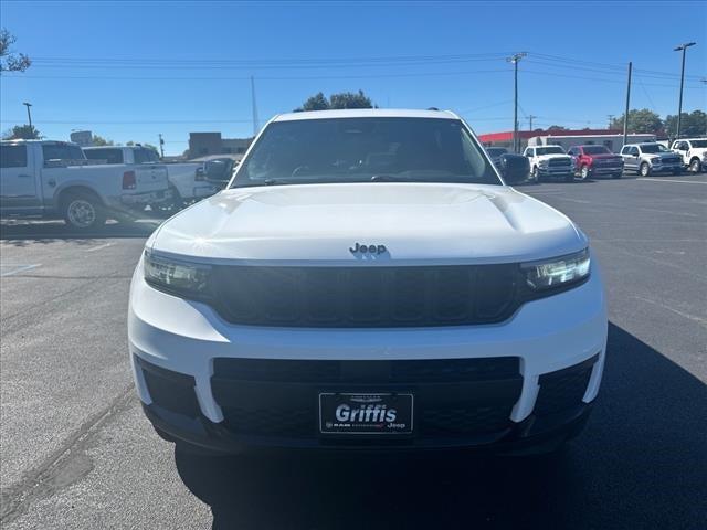 2023 Jeep Grand Cherokee L Altitude 4x4